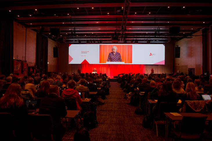 FO-Leder Mimmi Kvisvik åpner landsmøtet 2019